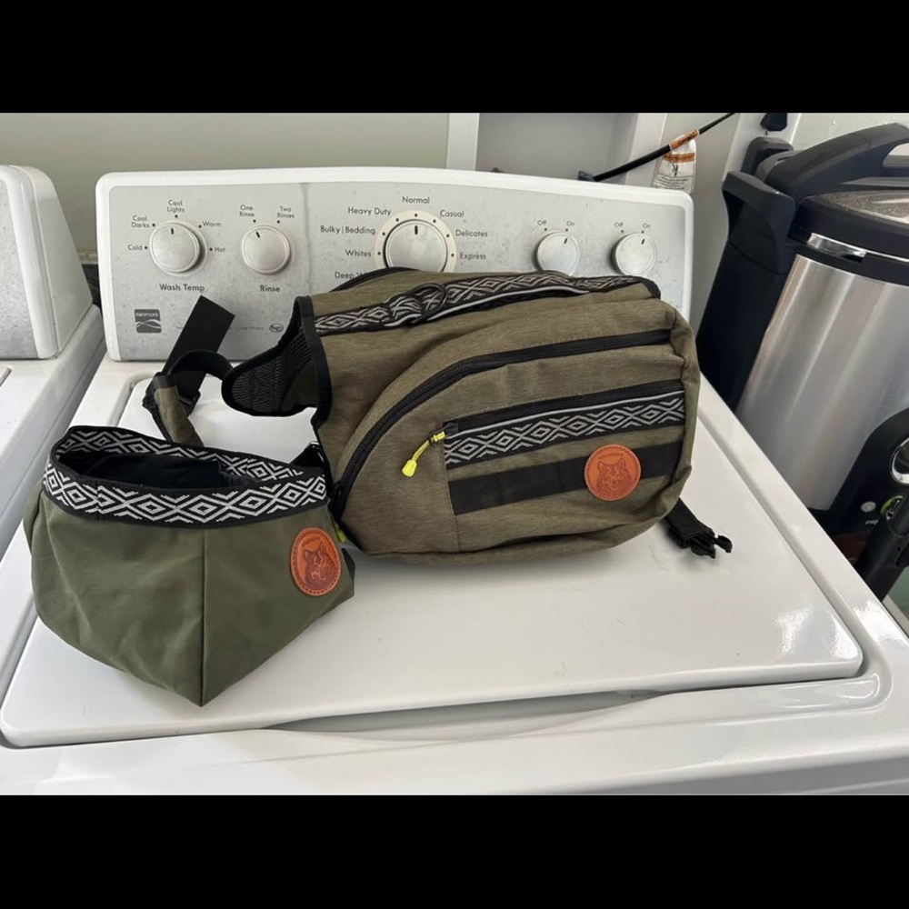 Wilderdog backpack and food bowl